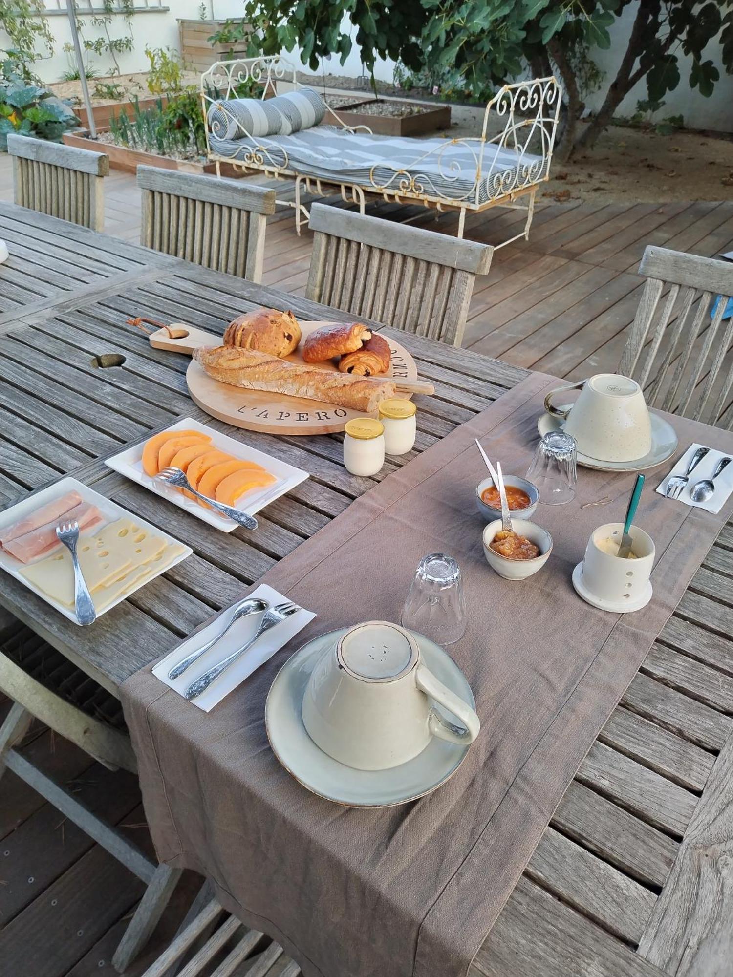 Nataliledeco Bed And Breakfeast La Guérinière Exteriör bild